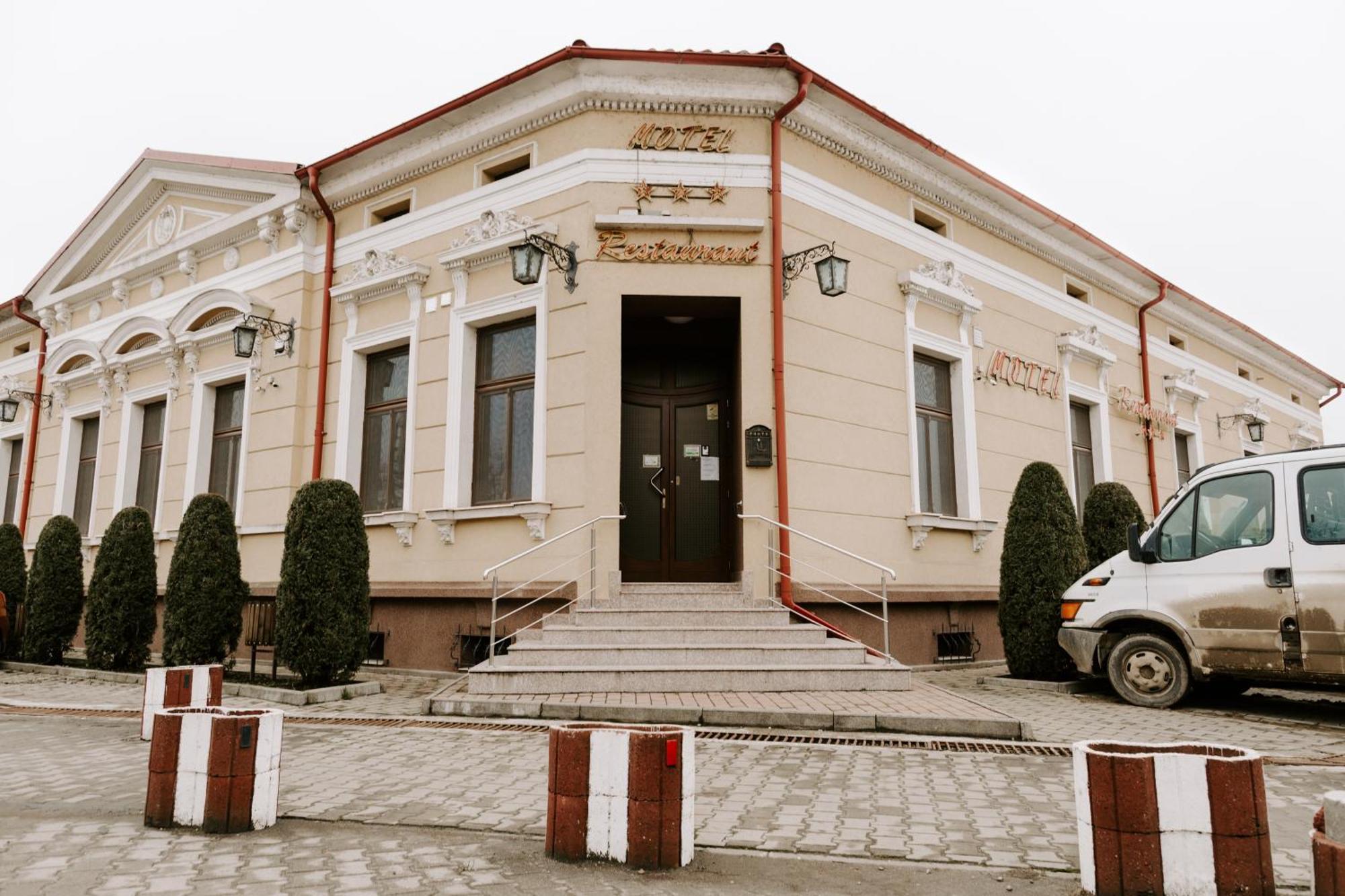Casa Maria Magdalena Motel Lipova Ngoại thất bức ảnh